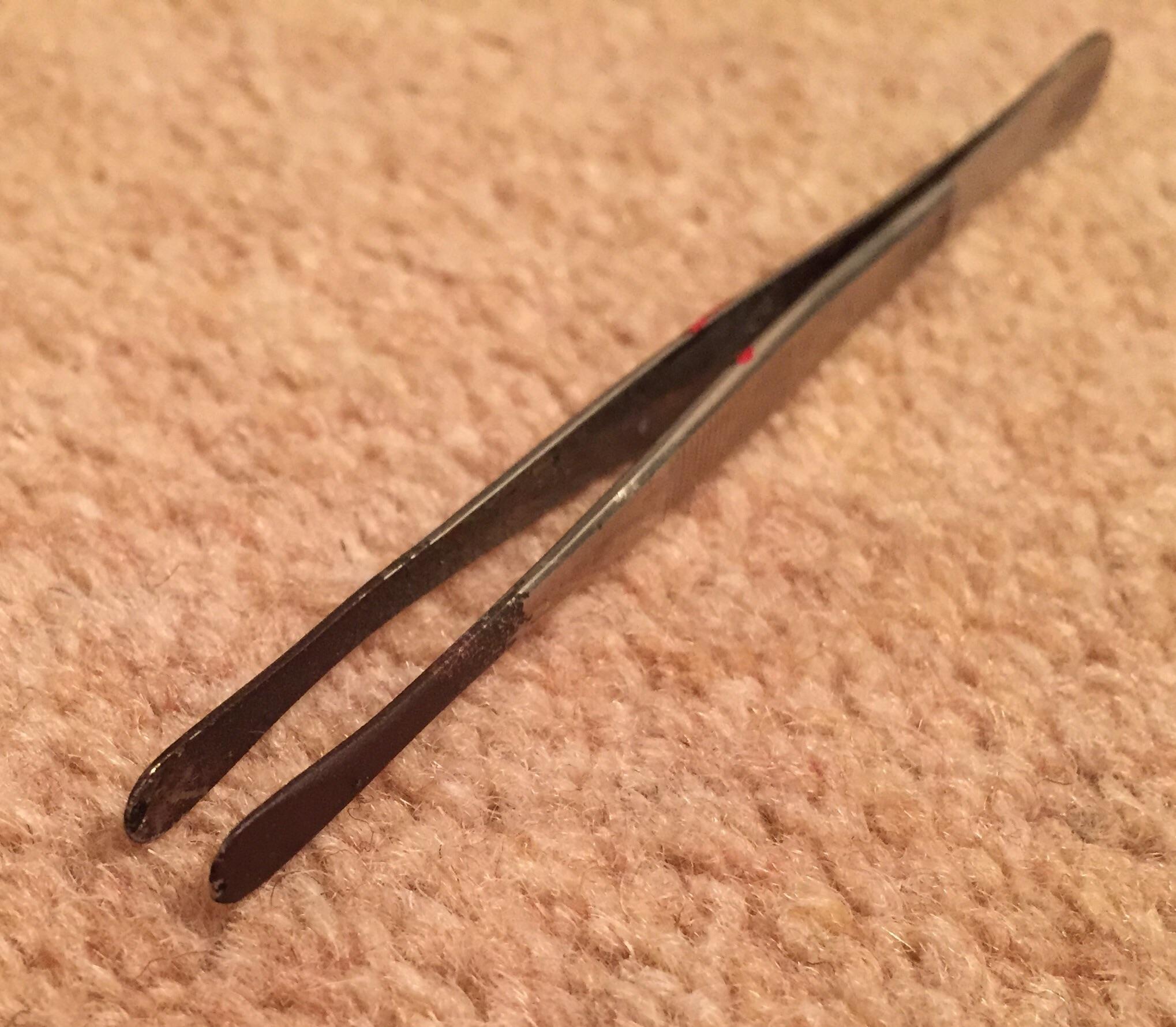 Tweezers that don't tweeze any more Tweezers that don't tweeze any